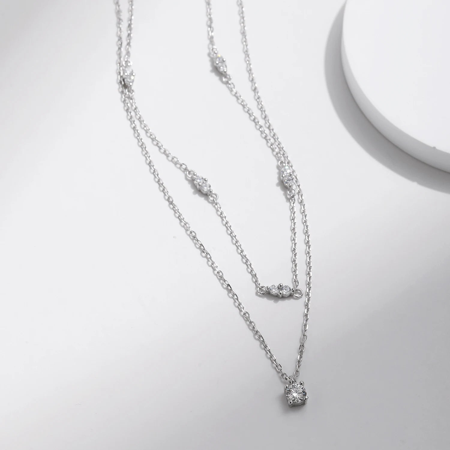 ARIA MOISSANITE DIAMOND LAYERED NECKLACE - NARAVOCO