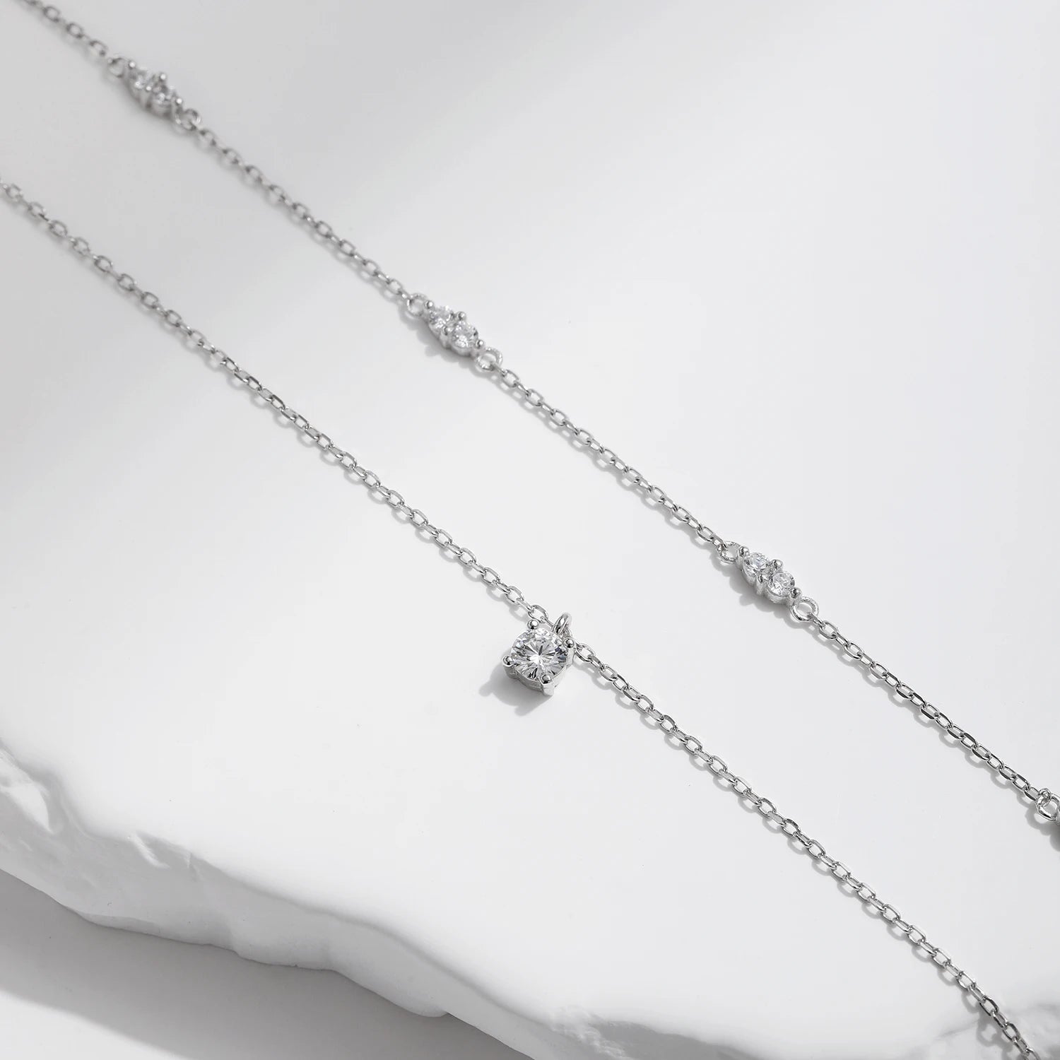 ARIA MOISSANITE DIAMOND LAYERED NECKLACE - NARAVOCO