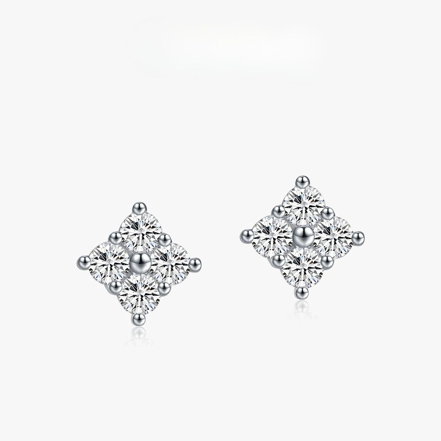 LIANNA MOISSANTIE DIMAOND STUDS - NARAVOCO