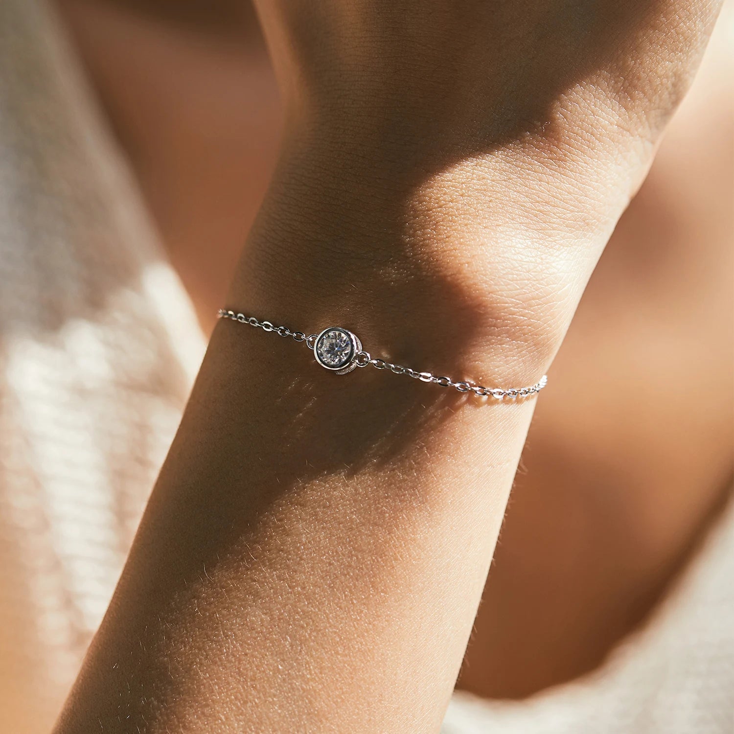 SERENA MOISSANITE DIAMOND BRACELET - NARAVOCO